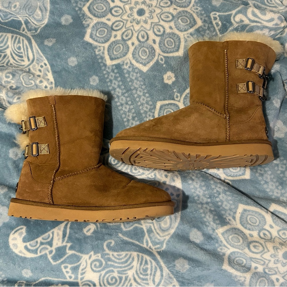 NWOT Double Buckle UGG Boots